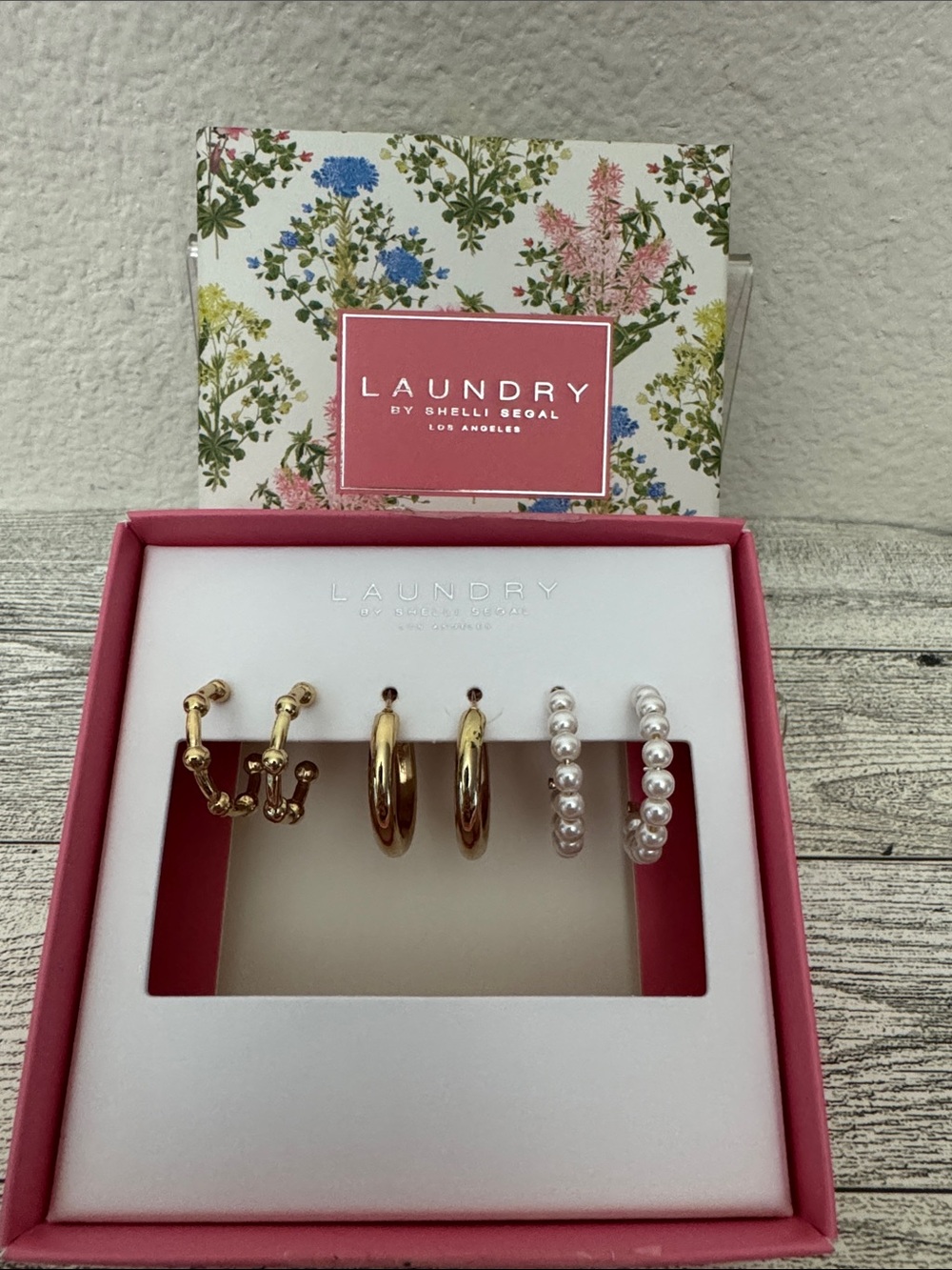 Laundry By Shelli Segal Earring Set Trio NIB